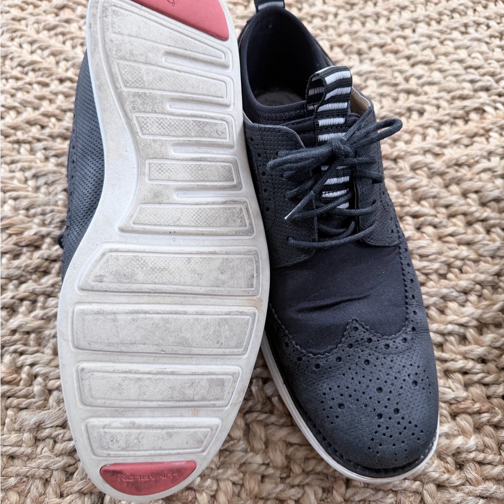 Cole Haan Lunarlon Classic Black Oxford Shoes - Picture 4 of 5
